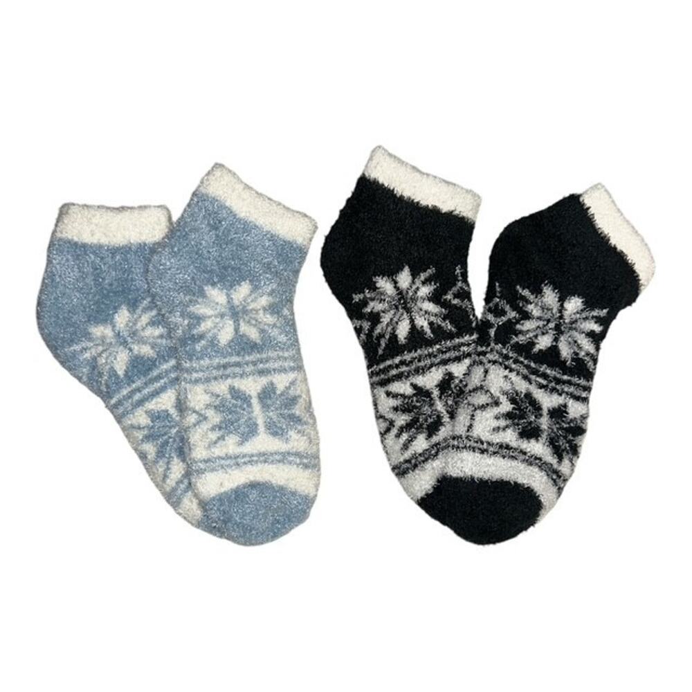 2 Pairs Magellan Outdoors Lodge Socks Blue Black Snowflake Soft Aloe Infuse 6-10
